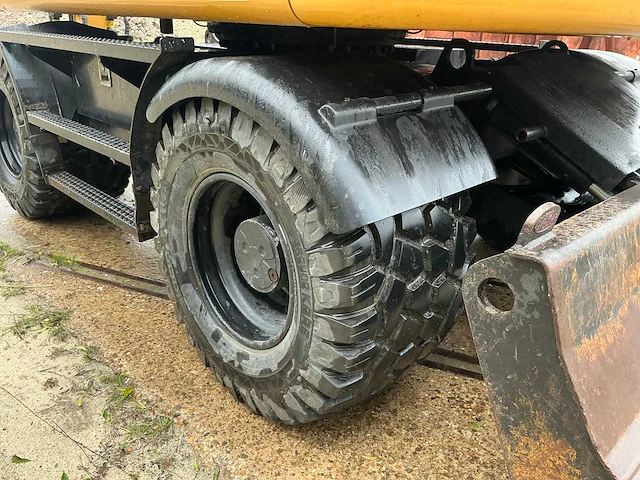 2016 caterpillar m313d banden graafmachine - afbeelding 13 van  36