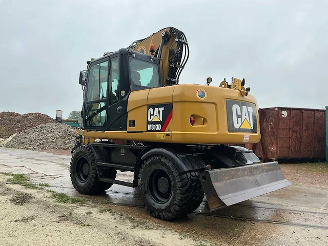 2016 caterpillar m313d banden graafmachine - afbeelding 31 van  36