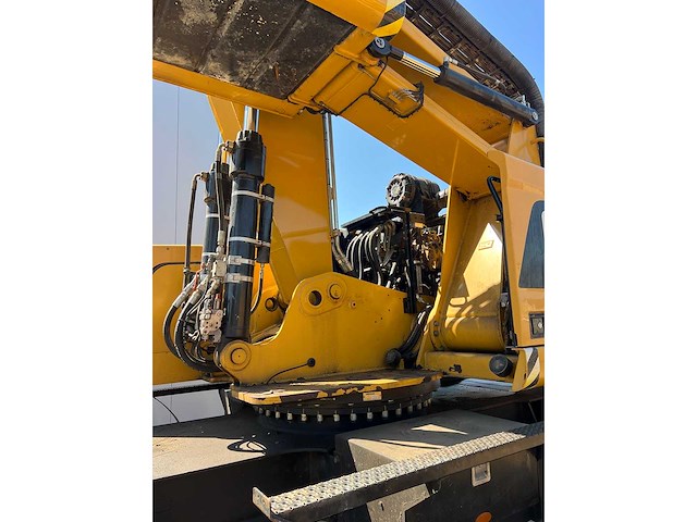 2016 caterpillar mh3022 banden graafmachine - afbeelding 16 van  28