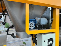 2016 çelikel perpetual semi-automatische silage verpakkingsinstallatie met 2 m³ mengbunker en 7 m transportband - afbeelding 4 van  38