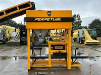 2016 çelikel perpetual semi-automatische silage verpakkingsinstallatie met 2 m³ mengbunker en 7 m transportband - afbeelding 23 van  38