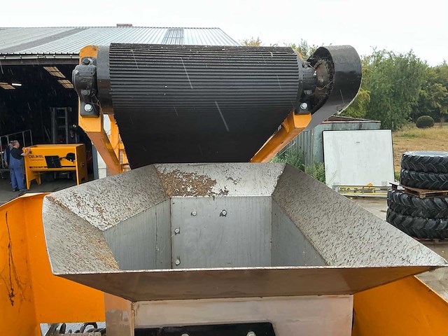 2016 çelikel perpetual semi-automatische silage verpakkingsinstallatie met 2 m³ mengbunker en 7 m transportband - afbeelding 4 van  25
