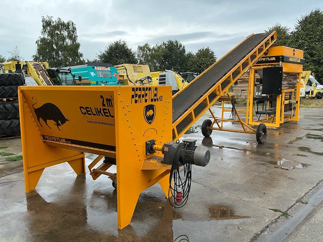 2016 çelikel perpetual semi-automatische silage verpakkingsinstallatie met 2 m³ mengbunker en 7 m transportband - afbeelding 14 van  25