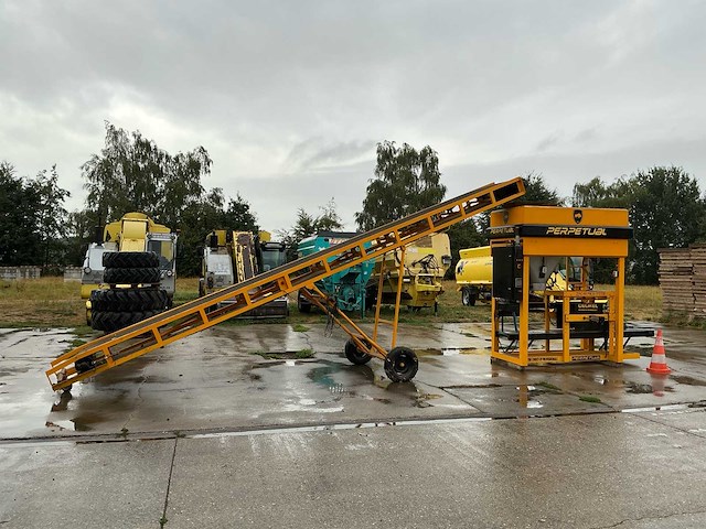 2016 çelikel perpetual semi-automatische silage verpakkingsinstallatie met 2 m³ mengbunker en 7 m transportband - afbeelding 9 van  25
