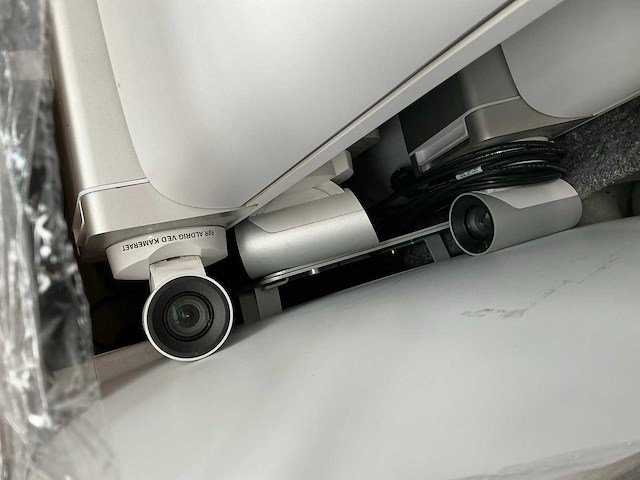 2016 cisco mx300 telepresence 55” conference systeem (3x) - afbeelding 3 van  3