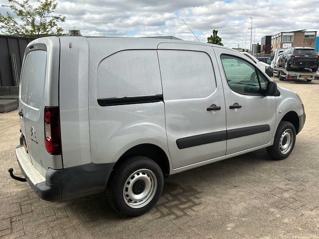 2016 citroen berlingo 1.6 bluehdi 100 buxl 4x4 awd bedrijfswagen - afbeelding 32 van  37