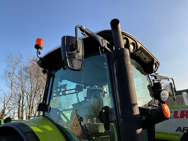2016 claas arion 650 vierwielaangedreven landbouwtractor met voorlader - afbeelding 27 van  40