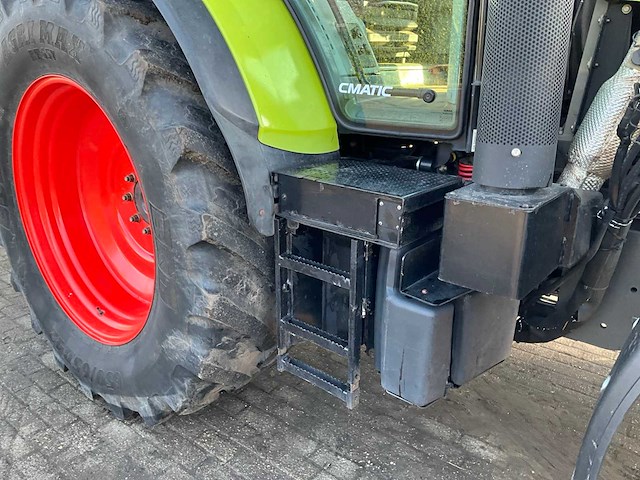 2016 claas arion 650 vierwielaangedreven landbouwtractor met voorlader - afbeelding 28 van  40