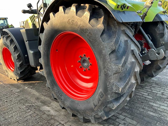 2016 claas arion 650 vierwielaangedreven landbouwtractor met voorlader - afbeelding 38 van  40
