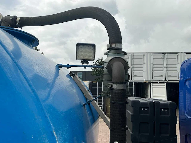 2016 daf lf 180 vrachtwagen met laadlift - afbeelding 12 van  18