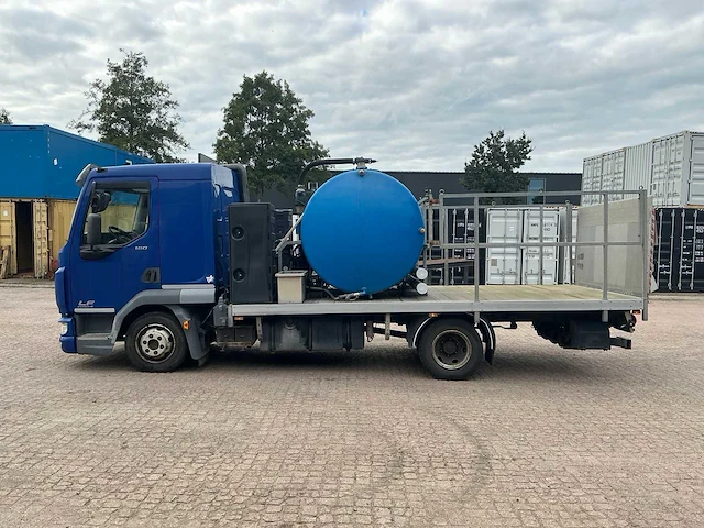 2016 daf lf 180 vrachtwagen met laadlift - afbeelding 14 van  18