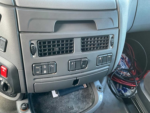 2016 daf xf 440 vrachtwagen - afbeelding 19 van  30