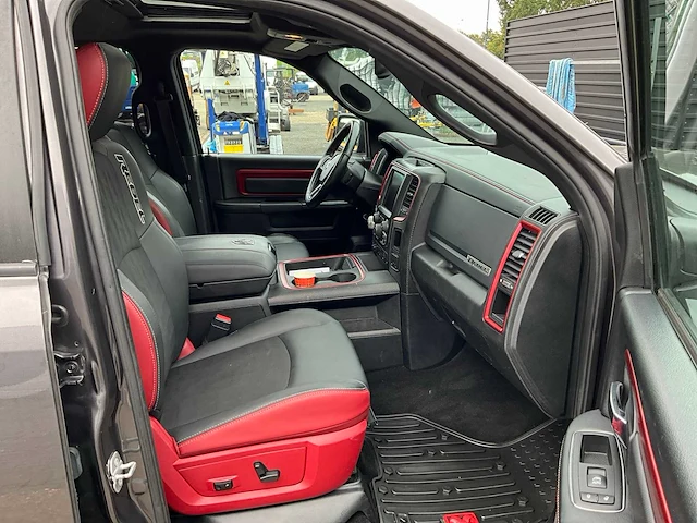 2016 dodge ram 1500 5.7 v8 rebel bedrijfswagen vv-136-d - afbeelding 29 van  40