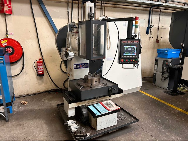 2016 eastar cnc-350a2 verticale sleufmachine - afbeelding 1 van  20