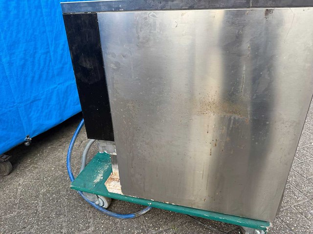 2016 electrolux 730533 crushed ijsmachine - afbeelding 3 van  4