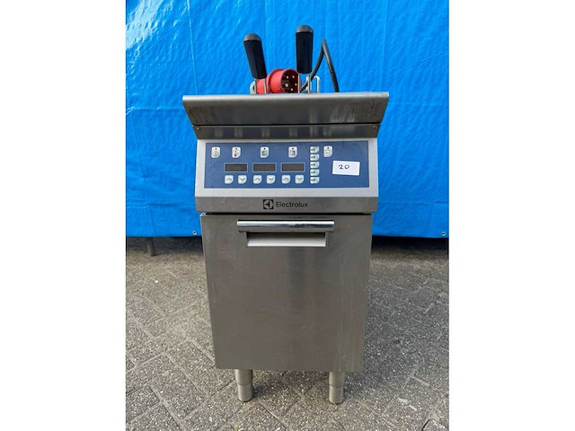 2016 electrolux e7fred1gfp friteuse - afbeelding 4 van  11