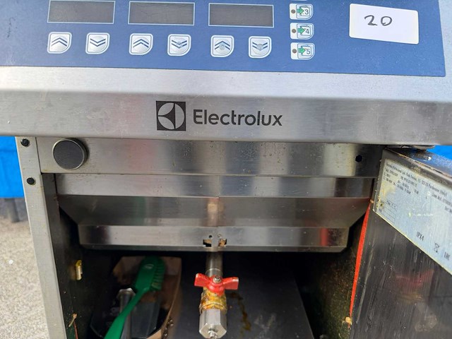 2016 electrolux e7fred1gfp friteuse - afbeelding 5 van  11