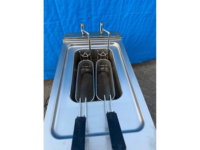 2016 electrolux e7fred1gfp friteuse - afbeelding 11 van  11