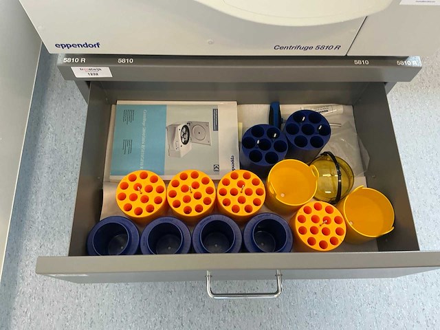 2016 eppendorf 5810 r high speed refrigerated laboratory centrifuge - afbeelding 9 van  9
