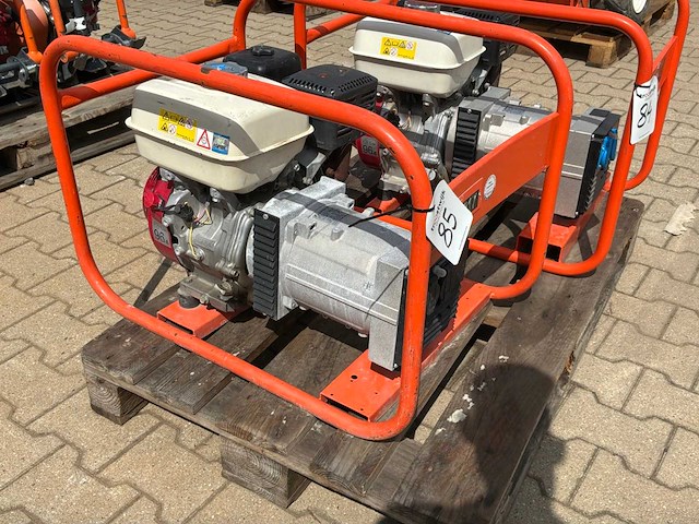 2016 europower ep4100 stroom aggregaat - afbeelding 3 van  8