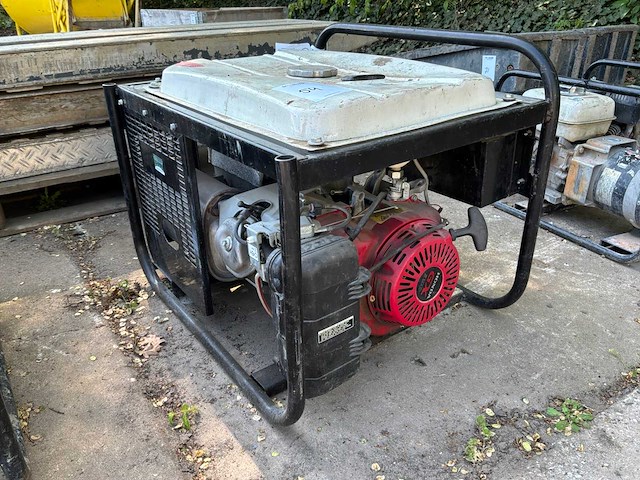 2016 europower ep6000e/25 aggregaat - afbeelding 1 van  6