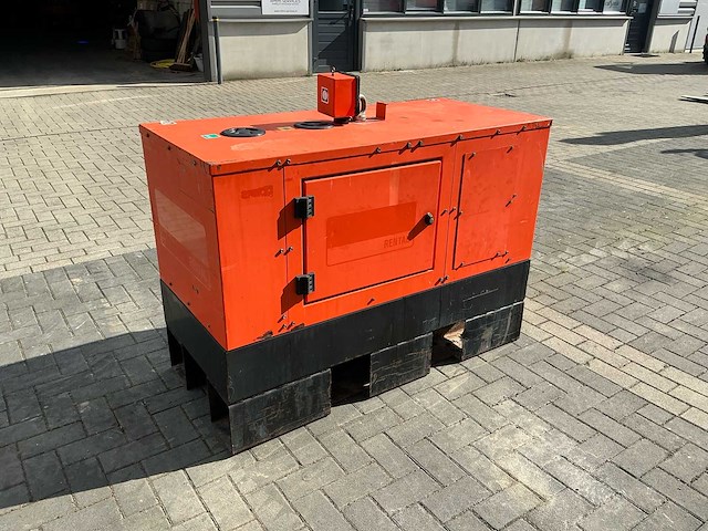 2016 europower eps 113 tde noodstroomaggregaat - afbeelding 3 van  7