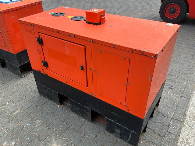 2016 europower eps113tde noodstroomaggregaat - afbeelding 5 van  10