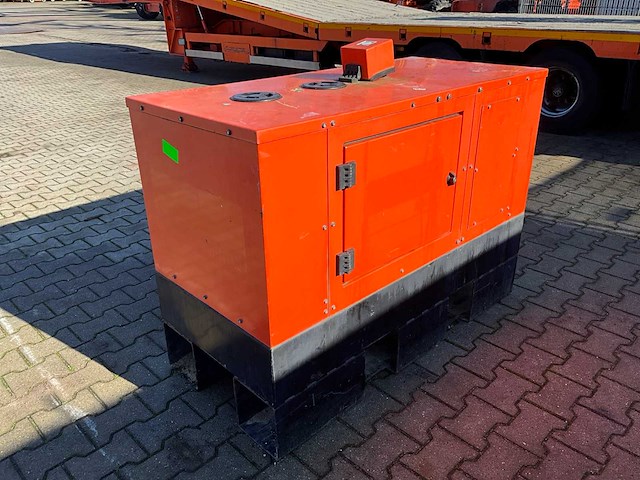2016 europower generators eps113tde stroom aggregaat - afbeelding 7 van  13