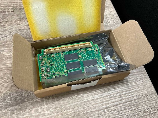 2016 fanuc a17b-3301-0107 cpu card standard dram - afbeelding 1 van  5