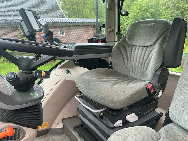 2016 fendt 516 vario vierwiel aangedreven landbouwtractor - afbeelding 12 van  48