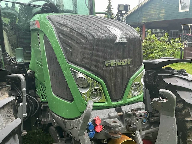 2016 fendt 516 vario vierwiel aangedreven landbouwtractor - afbeelding 33 van  48