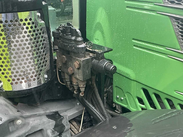 2016 fendt 516 vario vierwiel aangedreven landbouwtractor - afbeelding 36 van  48