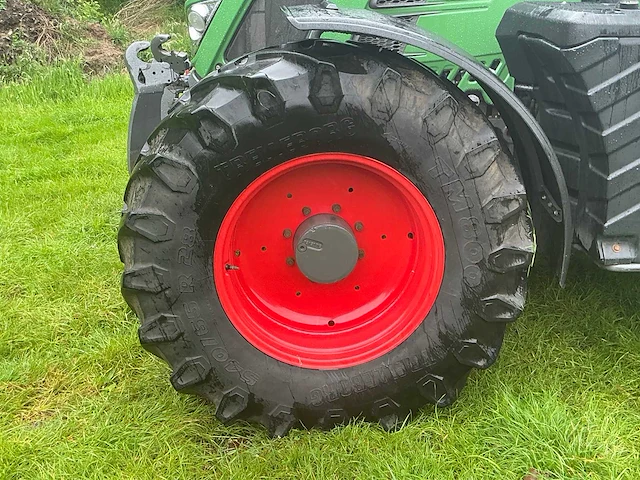 2016 fendt 516 vario vierwiel aangedreven landbouwtractor - afbeelding 38 van  48
