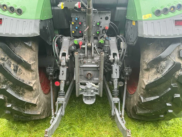 2016 fendt 516 vario vierwiel aangedreven landbouwtractor - afbeelding 45 van  48