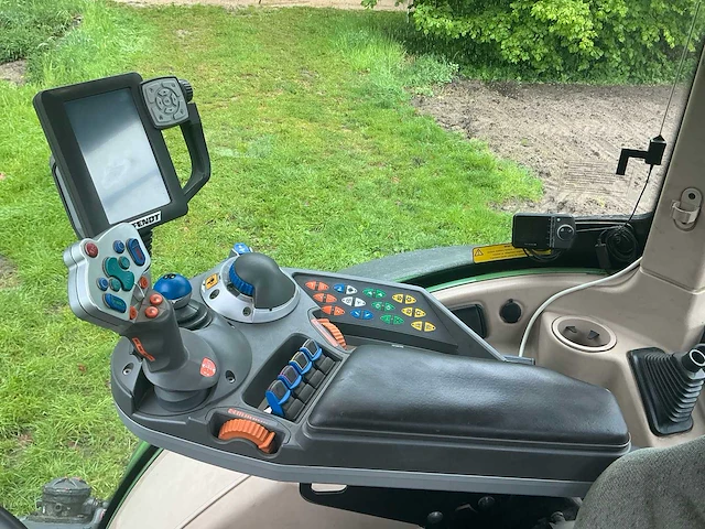 2016 fendt 516 vario vierwiel aangedreven landbouwtractor - afbeelding 6 van  48