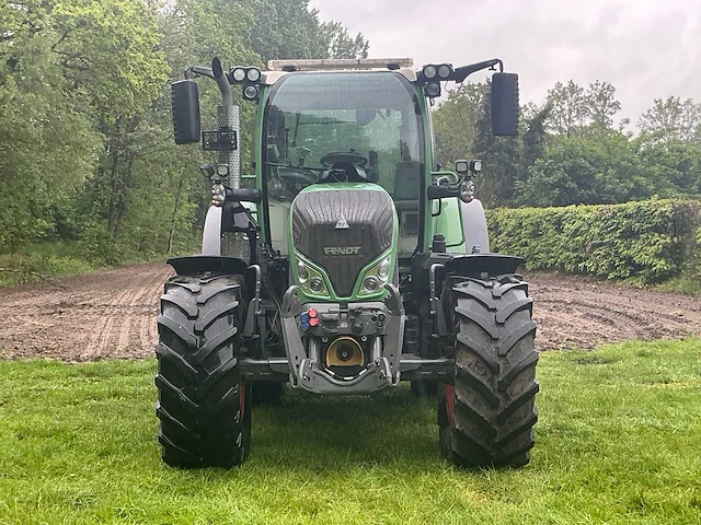 2016 fendt 516 vario vierwiel aangedreven landbouwtractor - afbeelding 23 van  48