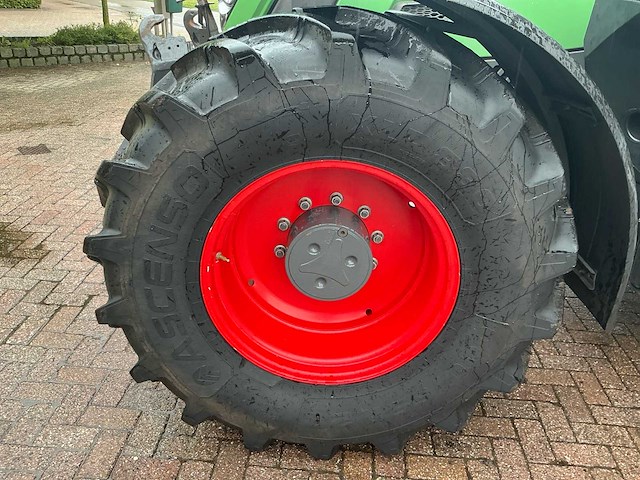 2016 fendt 724 vario profi plus vierwielaangedreven landbouwtractor - afbeelding 30 van  31