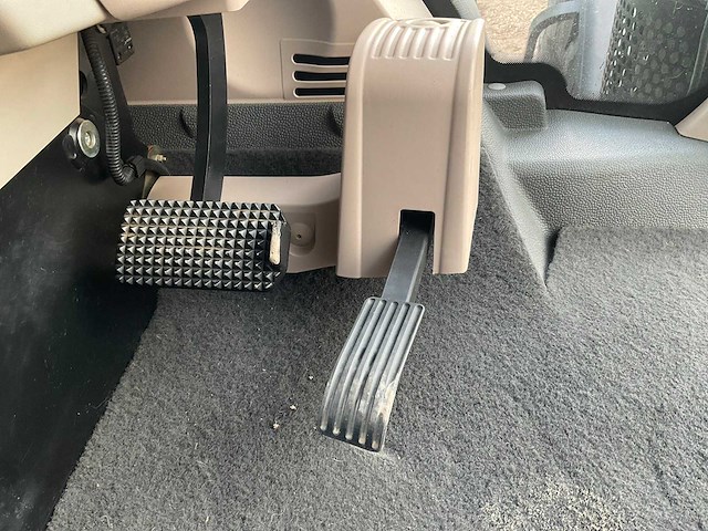 2016 fendt 828 vario s4 profi plus rufa vierwielaangedreven landbouwtractor - afbeelding 16 van  24