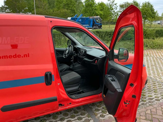 2016 fiat doblò cargo 1.6 mj l1h2 bedrijfswagen - afbeelding 8 van  21