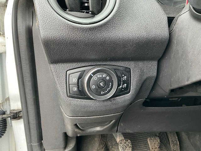 2016 ford courier transit bedrijfswagen - afbeelding 8 van  38