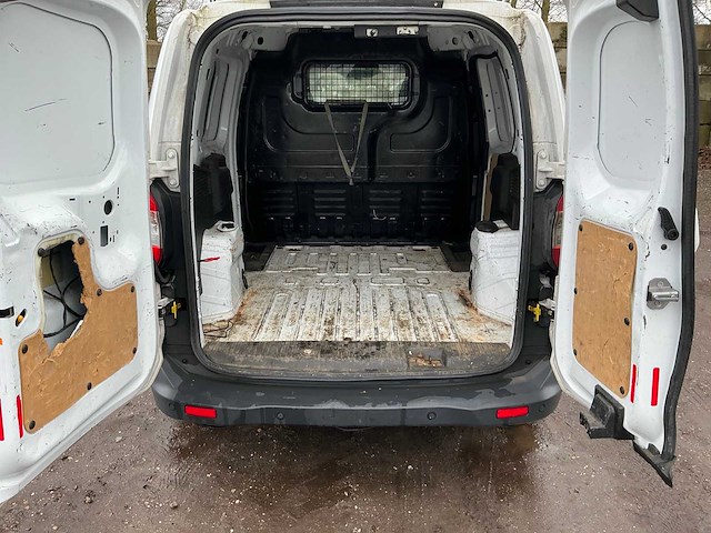 2016 ford courier transit bedrijfswagen - afbeelding 17 van  25