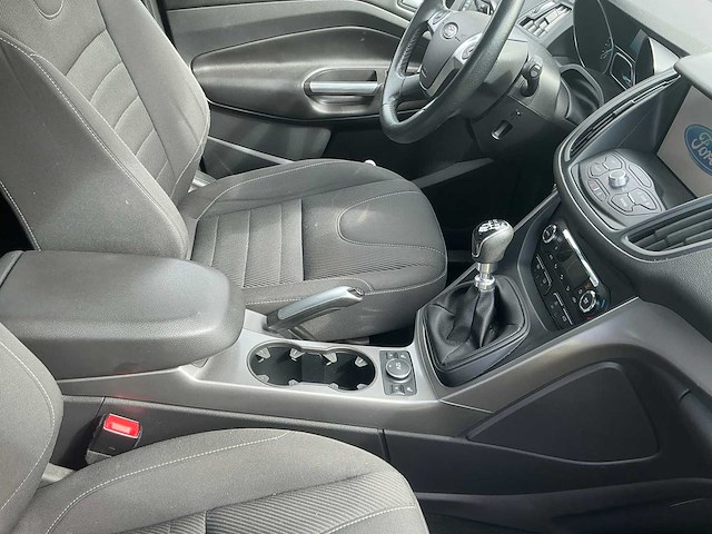 2016 ford kuga 1.5 titanium styling personenauto - afbeelding 22 van  55