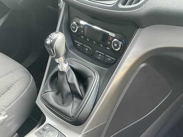 2016 ford kuga 1.5 titanium styling personenauto - afbeelding 25 van  55