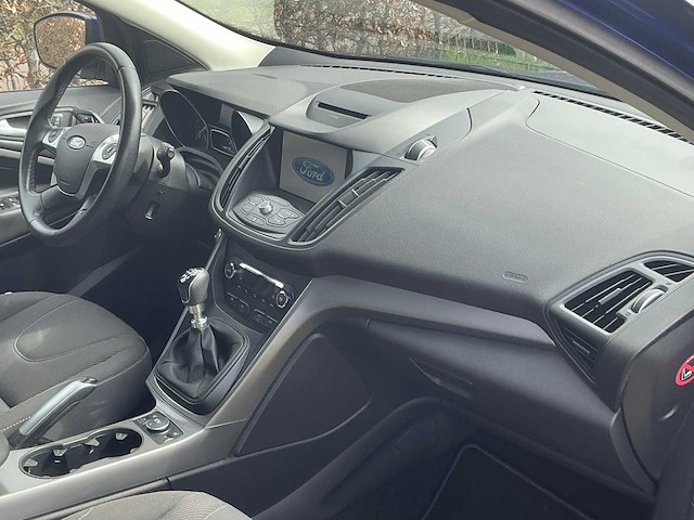 2016 ford kuga 1.5 titanium styling personenauto - afbeelding 30 van  55