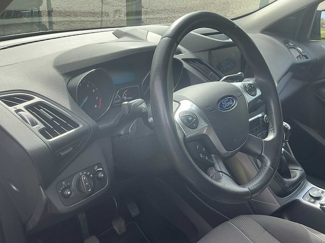 2016 ford kuga 1.5 titanium styling personenauto - afbeelding 8 van  33