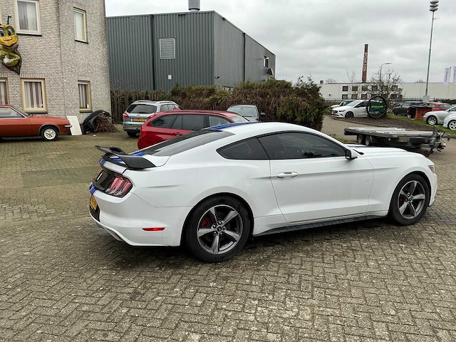 2016 ford mustang 3.8 v6 - afbeelding 27 van  30
