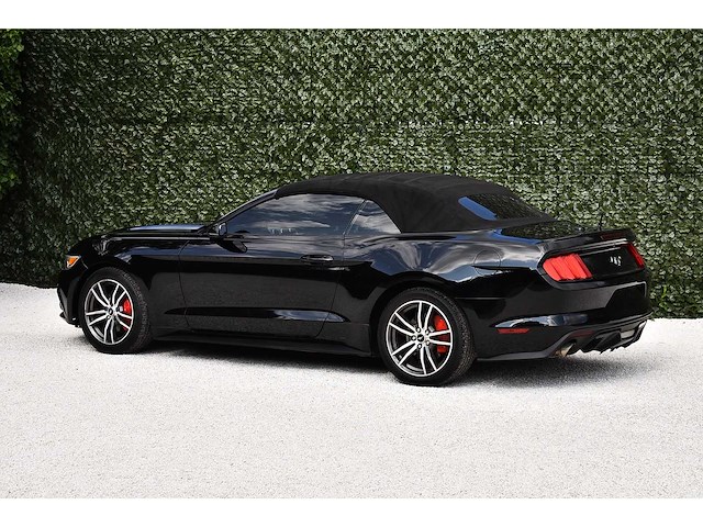 2016 ford mustang ecoboost convertible 2,3l i4 btw auto - afbeelding 27 van  63