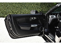 2016 ford mustang ecoboost convertible 2,3l i4 btw auto - afbeelding 29 van  63