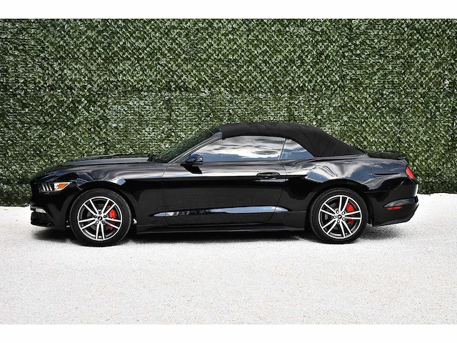 2016 ford mustang ecoboost convertible 2,3l i4 btw auto - afbeelding 28 van  63