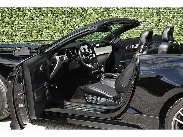 2016 ford mustang ecoboost convertible 2,3l i4 btw auto - afbeelding 31 van  63